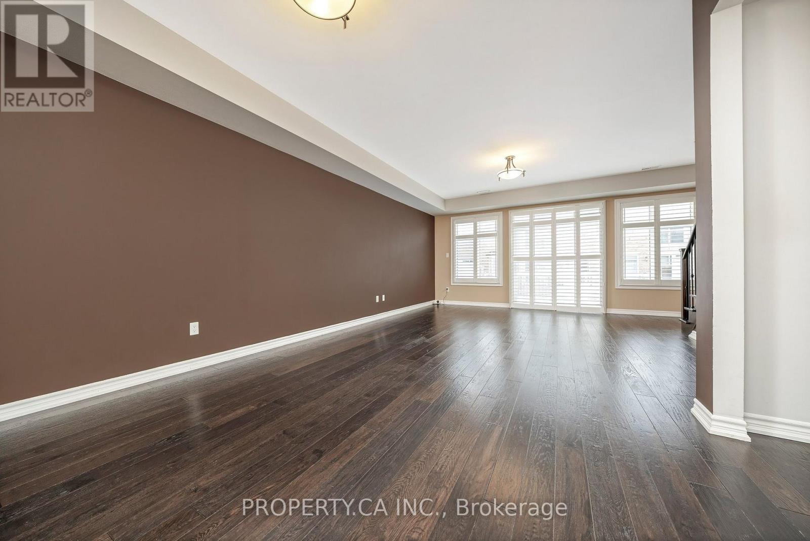 Row / Townhouse – 1254 MAIN STREET E, Milton – photo 4