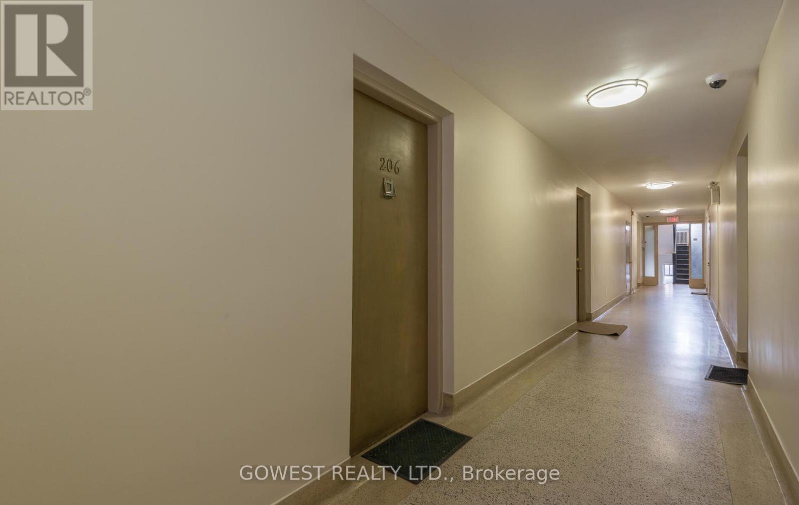Other – 206 - 205 KEELE STREET, Toronto – photo 4