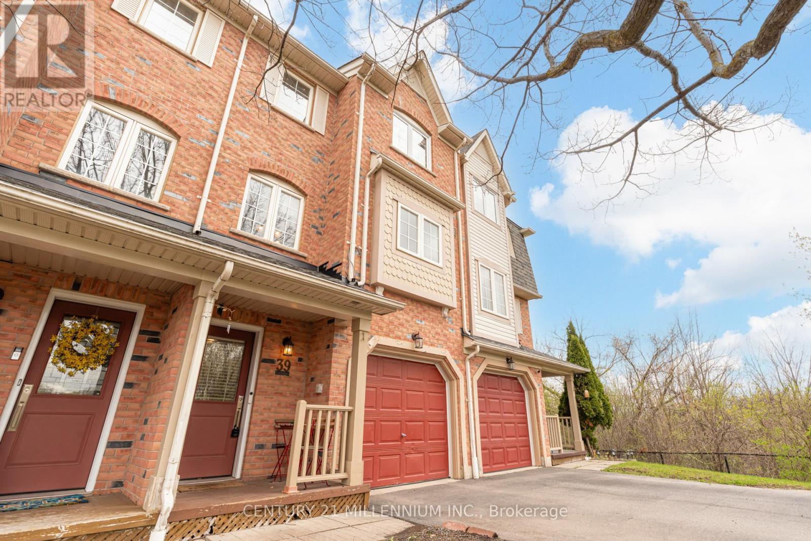 Row / Townhouse – 39 - 7190 ATWOOD LANE, Mississauga – photo 4