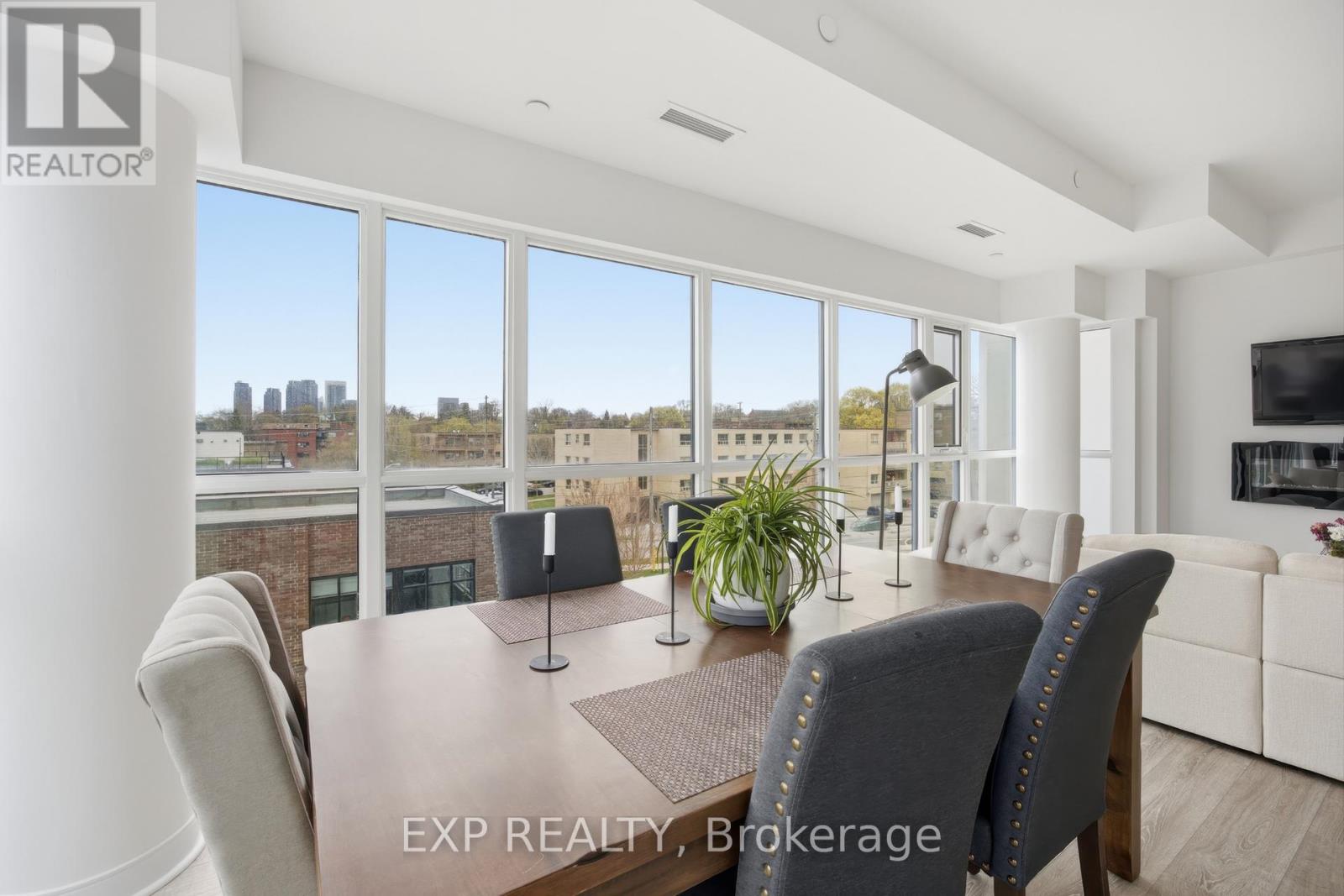 Apartment – 25 NEIGHBOURHOOD LANE, Toronto – photo 3