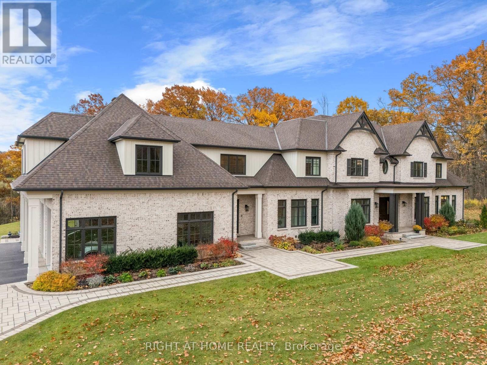 House – 2606 HARVESTMOON LANE, Burlington – photo 2