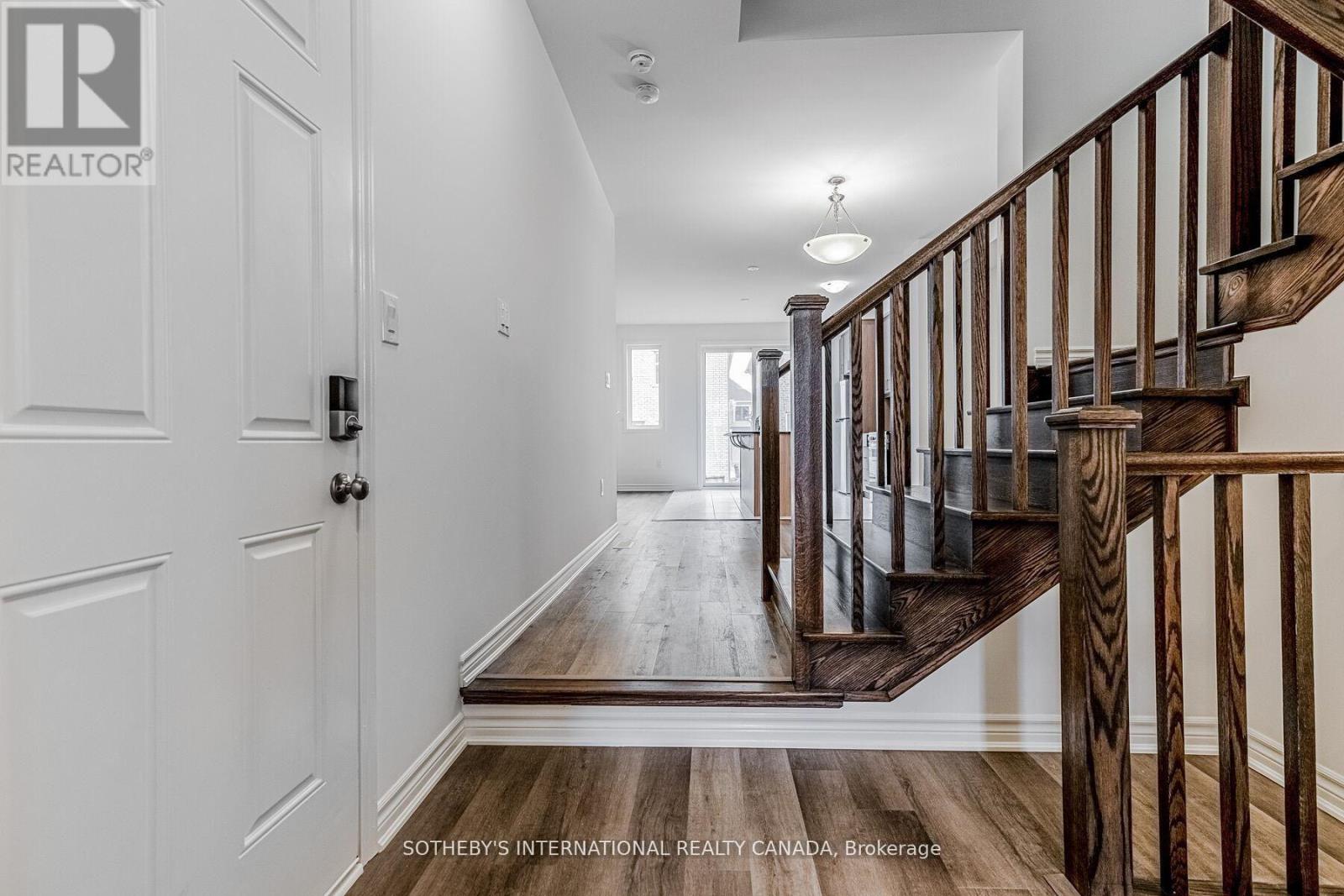 Row / Townhouse – 1782 THAMES CIRCLE, Milton – photo 5