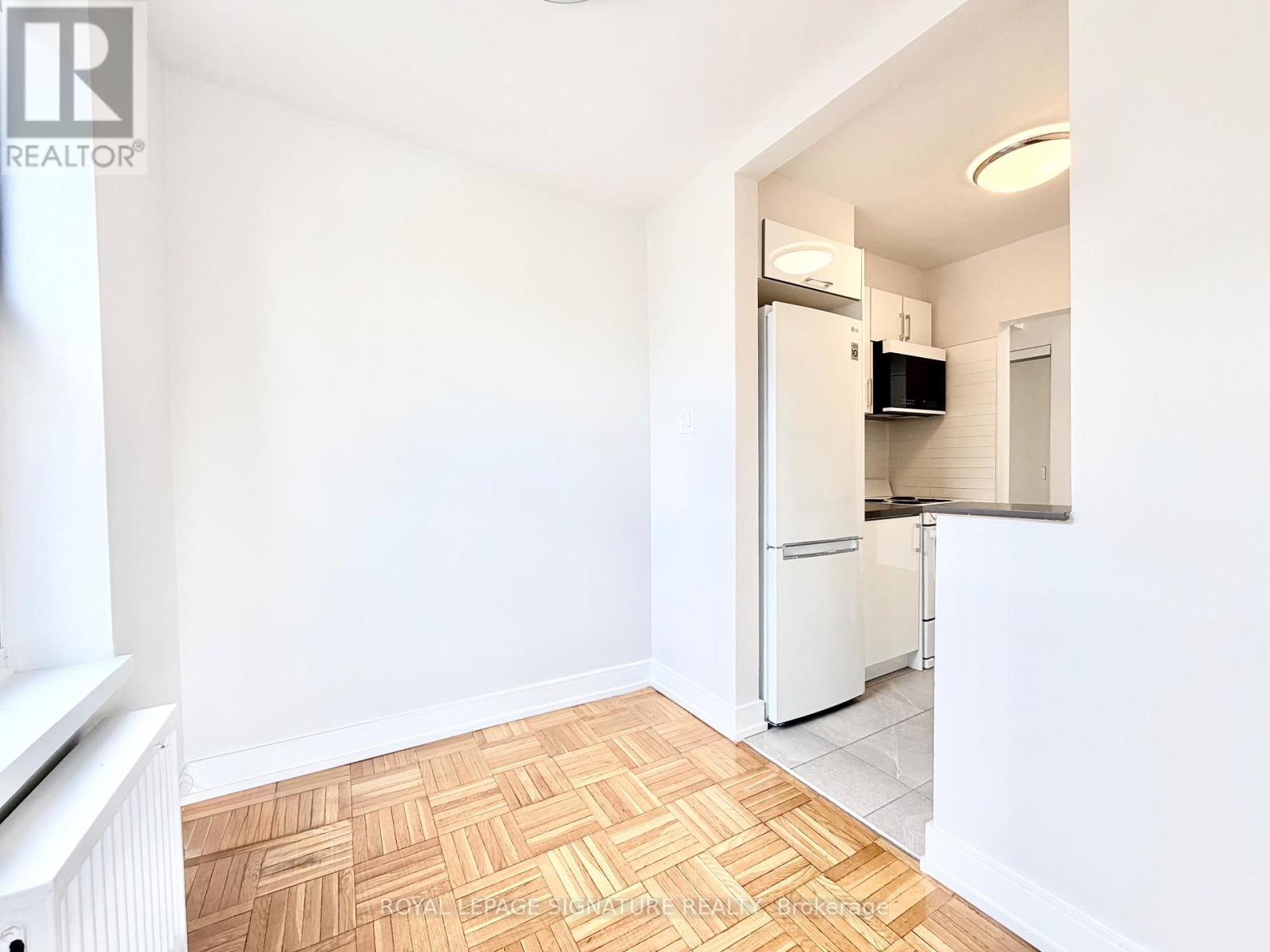 Apartment – 201 - 1545 BATHURST STREET, Toronto – photo 5
