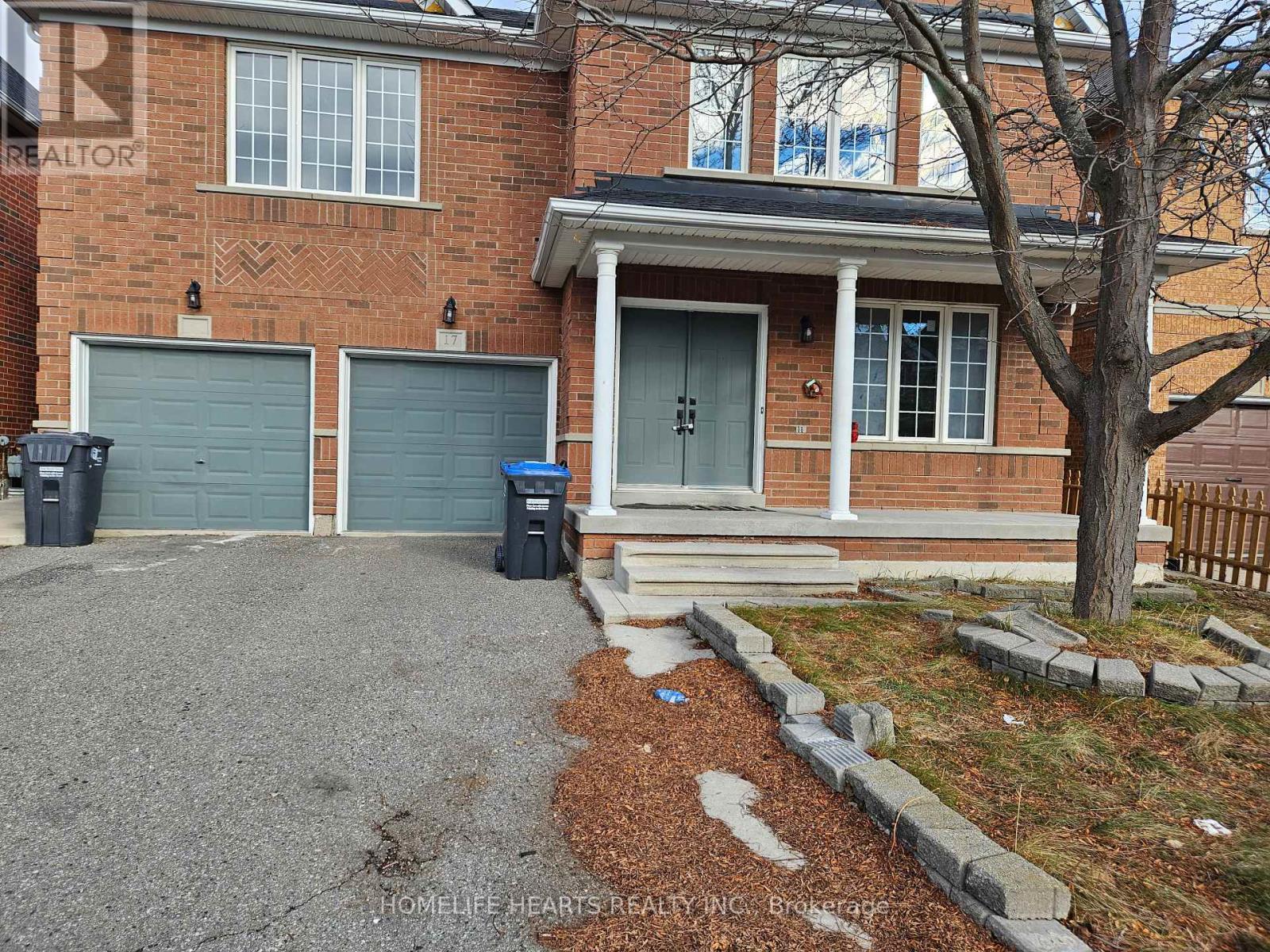 House – 17 FERNCASTLE CRESCENT, Brampton – photo 2