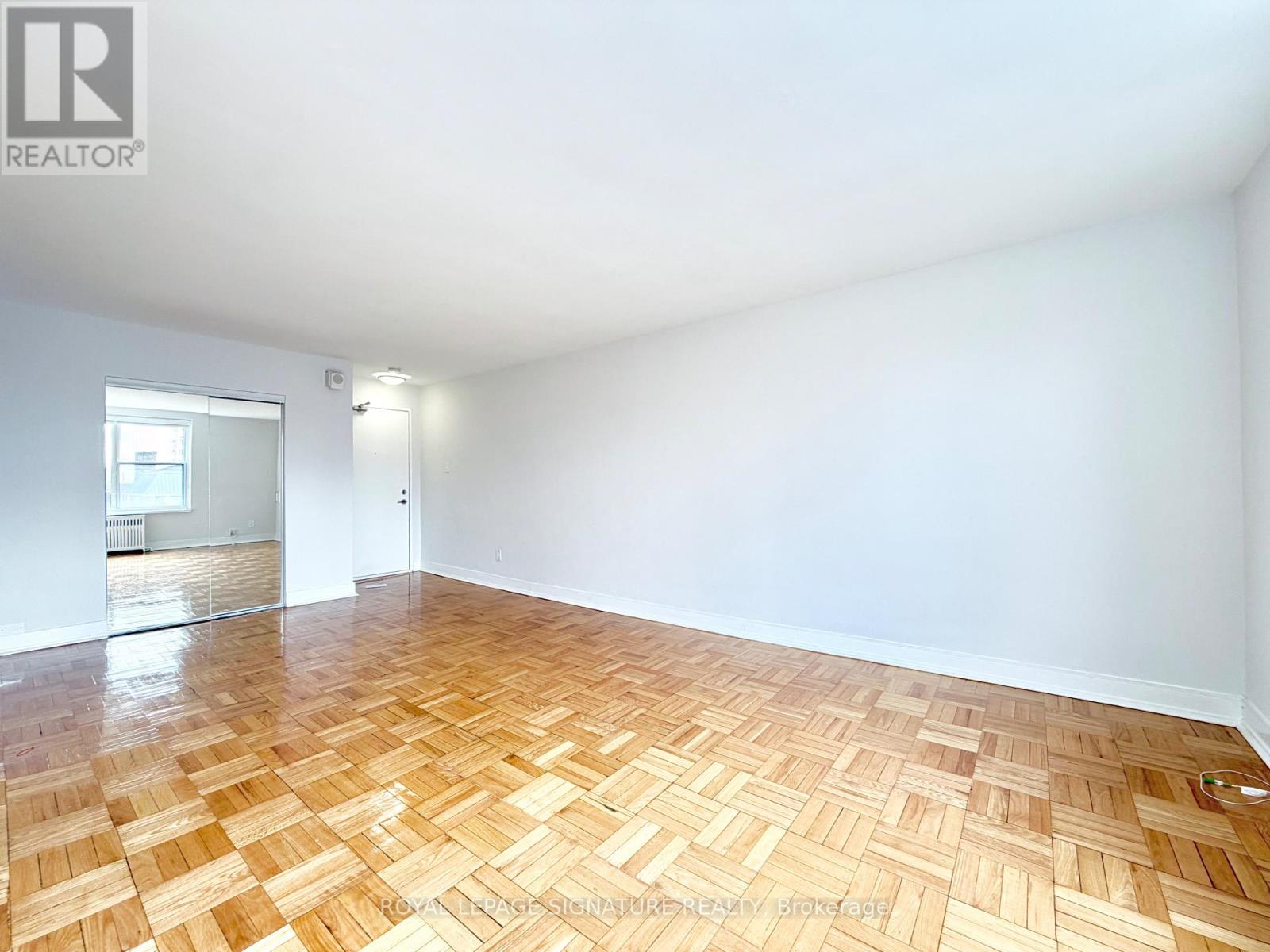 Apartment – 402 - 1545 BATHURST STREET, Toronto – photo 3