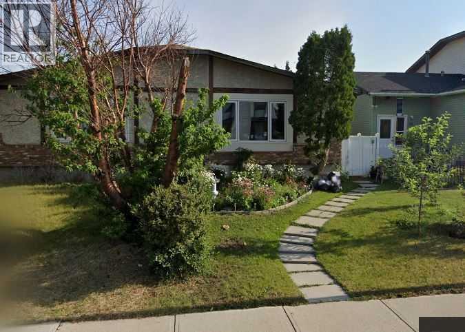 Duplex for Sale in 38 Whitman Close NE|Calgary, Alberta T1Y4h4 2