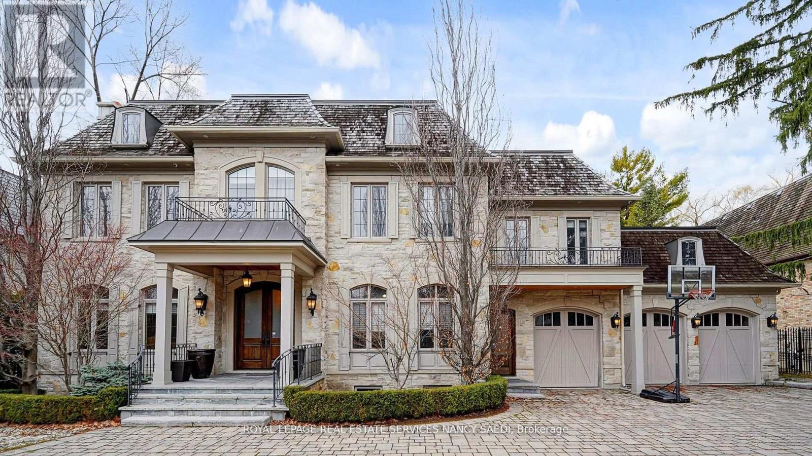 House – 9 FIFESHIRE ROAD, Toronto – photo 4