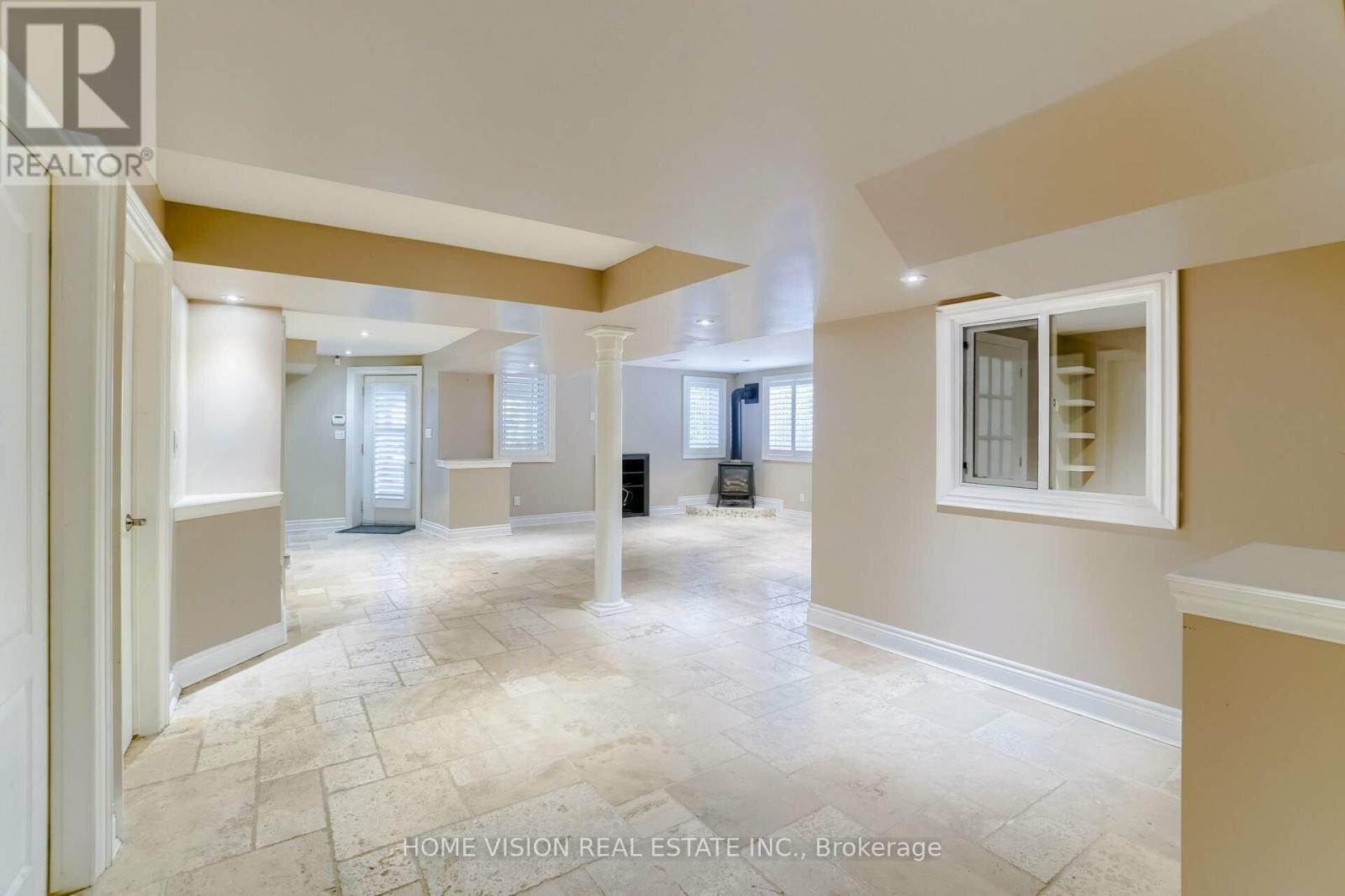 House – BSMT - 24 SANDBANKS DRIVE E, Richmond Hill – photo 5