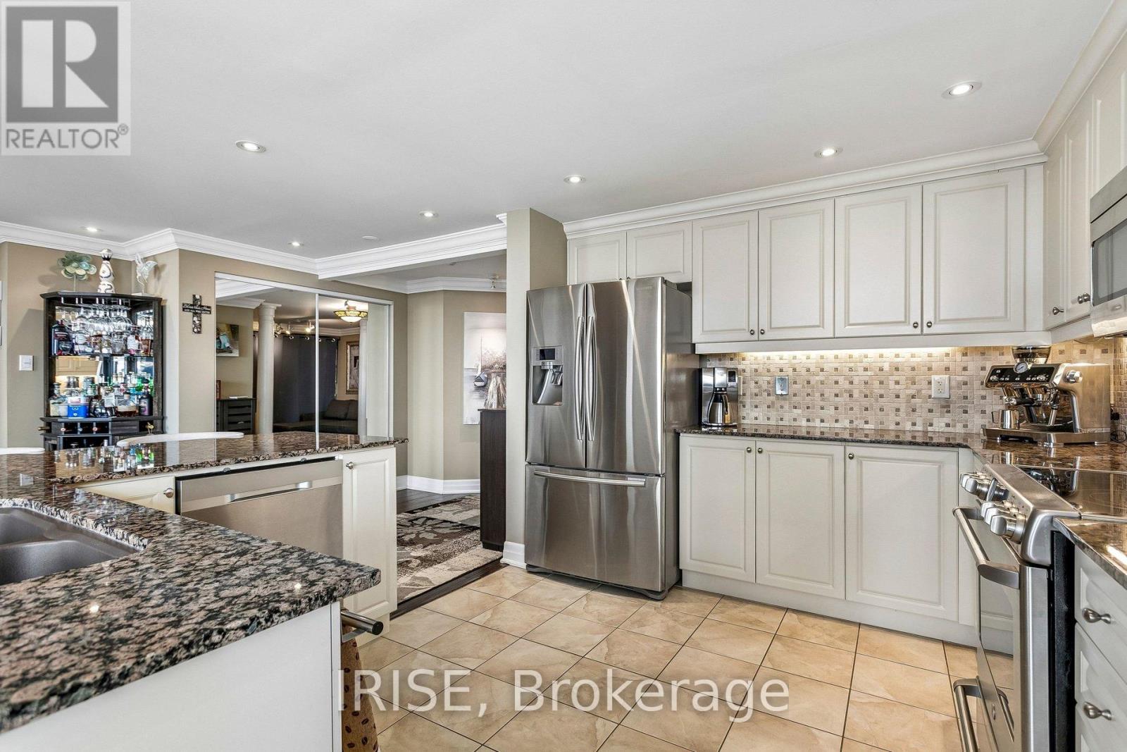 Apartment – PH01 - 9 GEORGE STREET, Brampton – photo 5