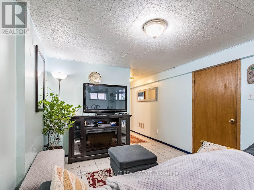 House – (BASEMENT ONLY) - 1178 OGDEN AVENUE, Mississauga – photo 5