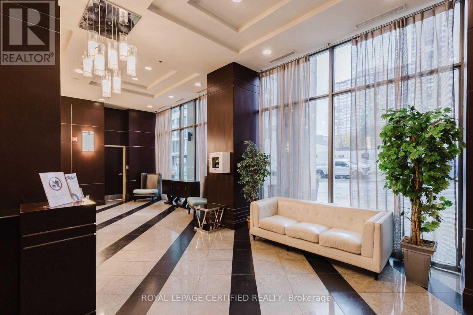 Apartment – 3301 - 208 ENFIELD PLACE, Mississauga – photo 2