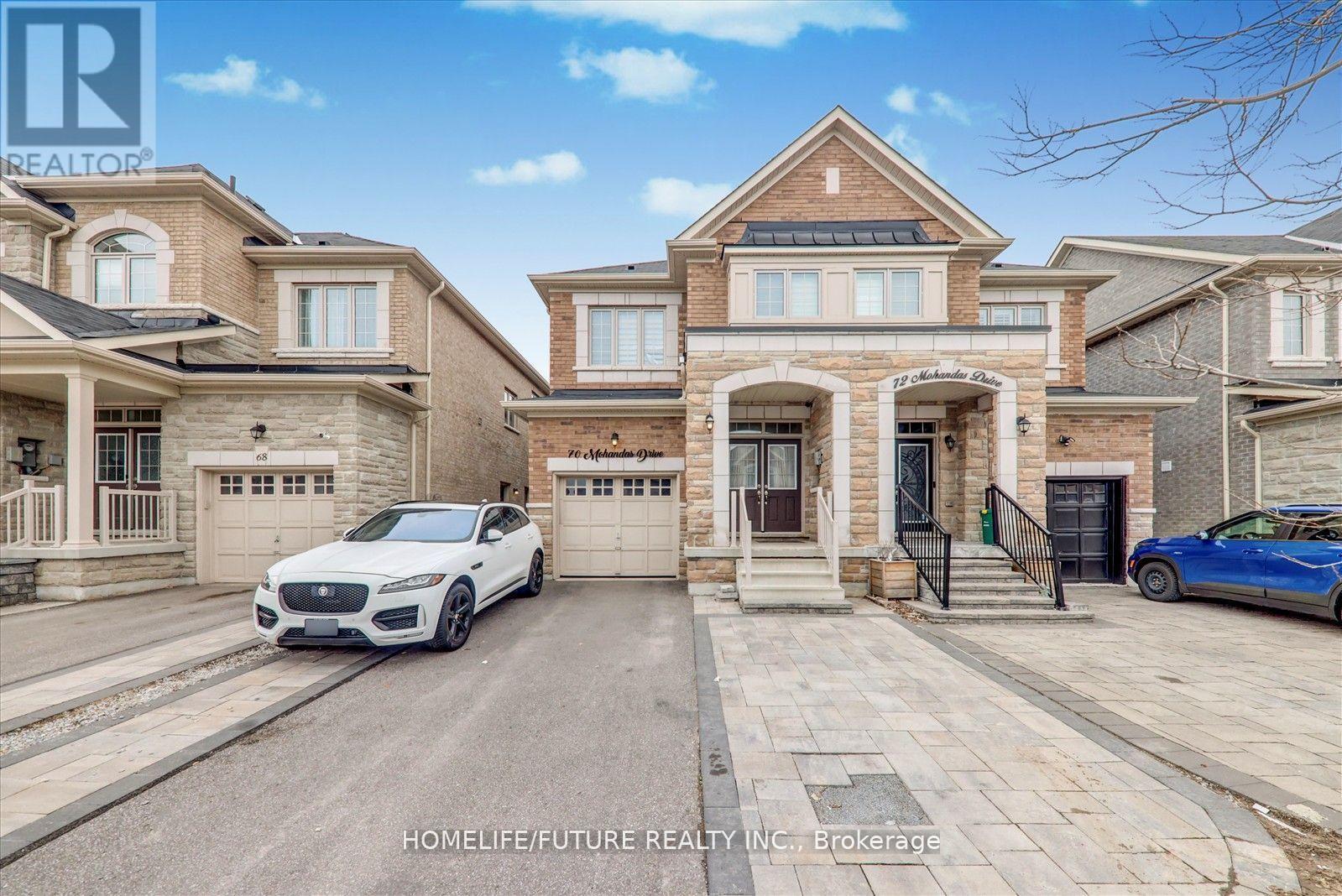 House – 70 MOHANDAS DRIVE, Markham – photo 2
