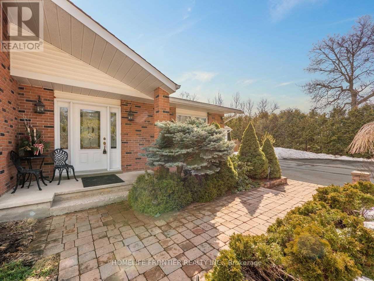House – 1049 7TH LINE S, Innisfil – photo 3