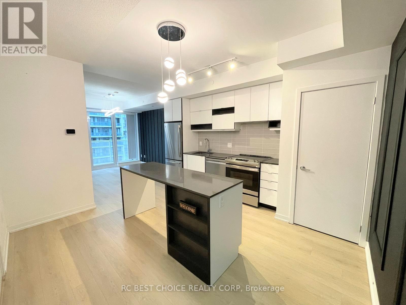 Apartment – 1302 - 4065 CONFEDERATION PARKWAY, Mississauga – photo 2