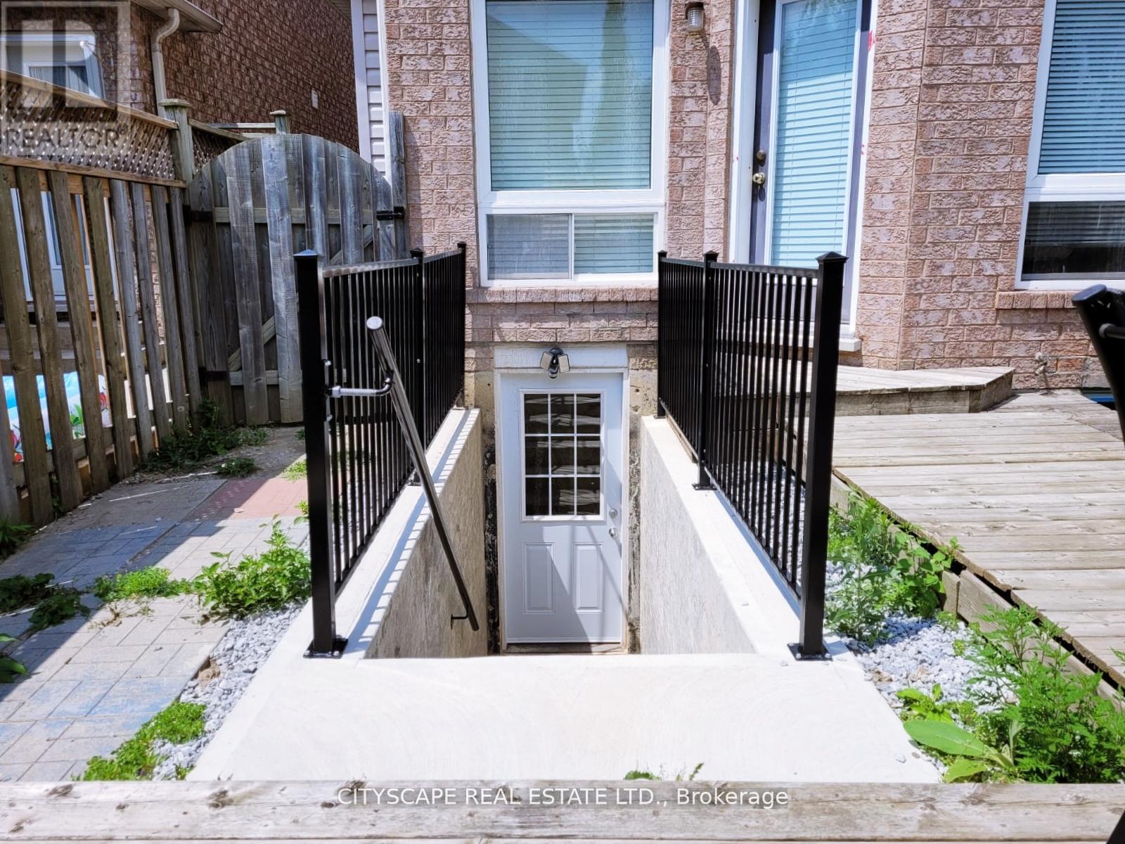 House – BSMT - 3754 MILKWOOD CRESCENT, Mississauga – photo 2