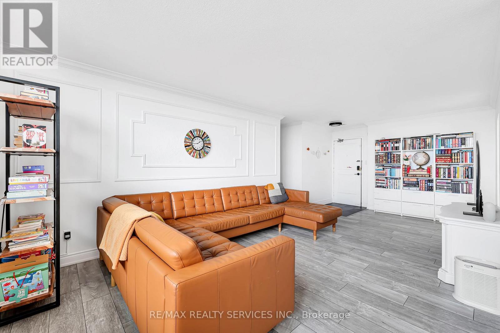For sale: 1701 - 180 MARKHAM ROAD, Toronto (Scarborough Village ...