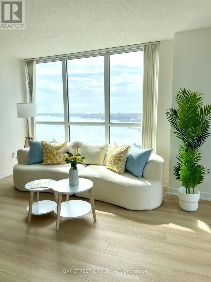 Apartment – 2908 - 75 QUEENS WHARF ROAD, Toronto