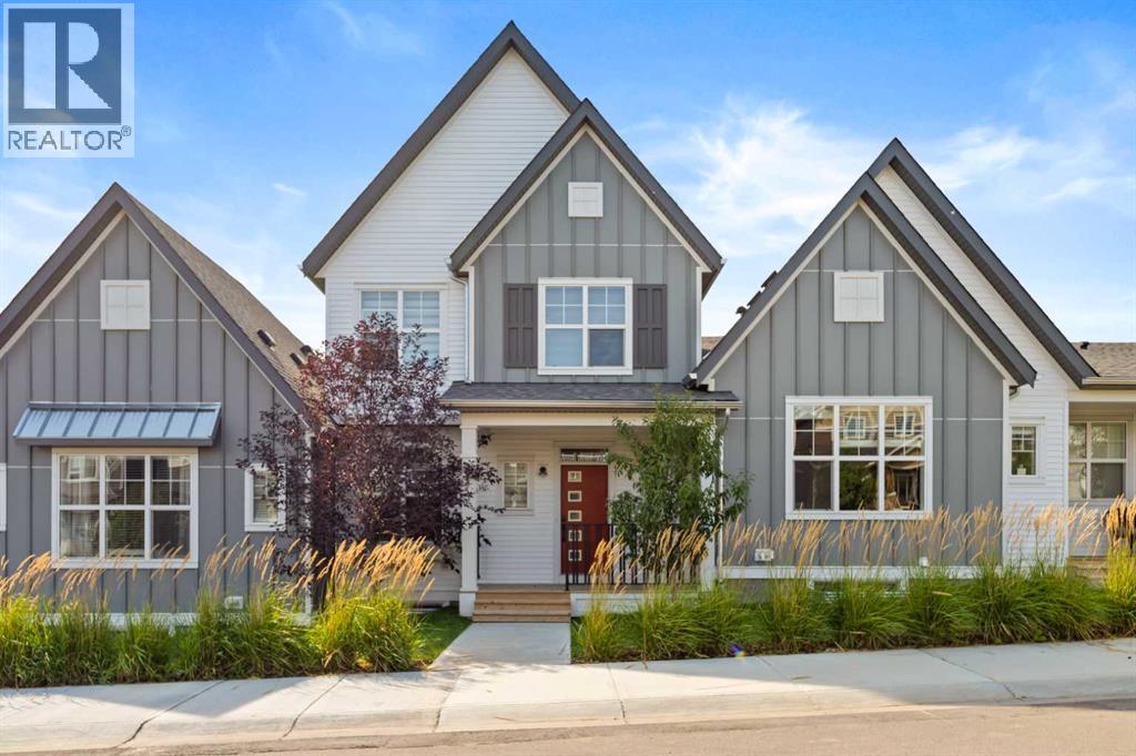 Row / Townhouse for Sale in 273 Lucas Avenue NW|Calgary, Alberta T3P1S3 2