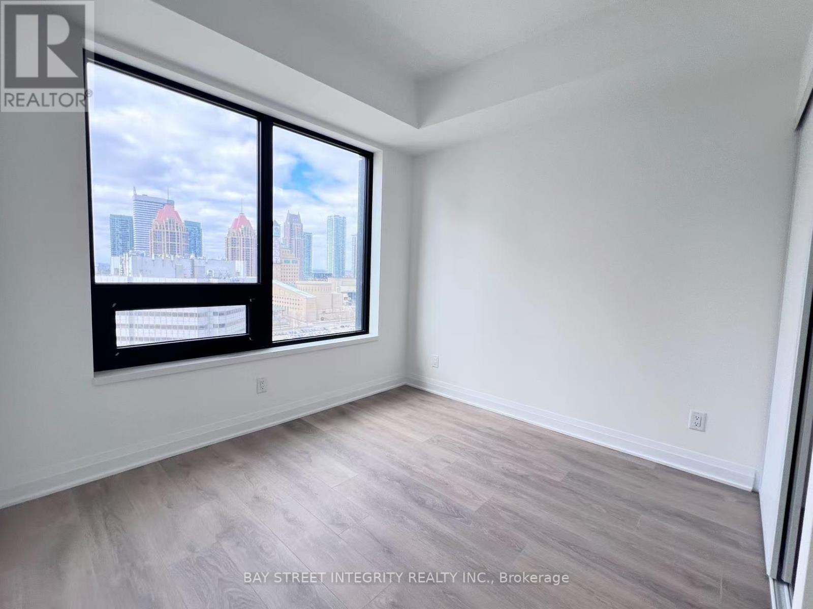 Apartment – 1406 - 4015 THE EXCHANGE, Mississauga – photo 2