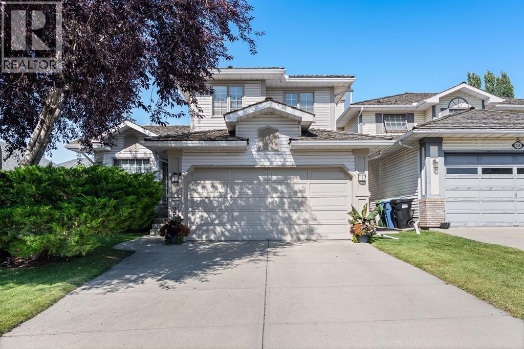 House for Sale in 255 Douglas Woods Drive SE|Calgary, Alberta T2Z2E8