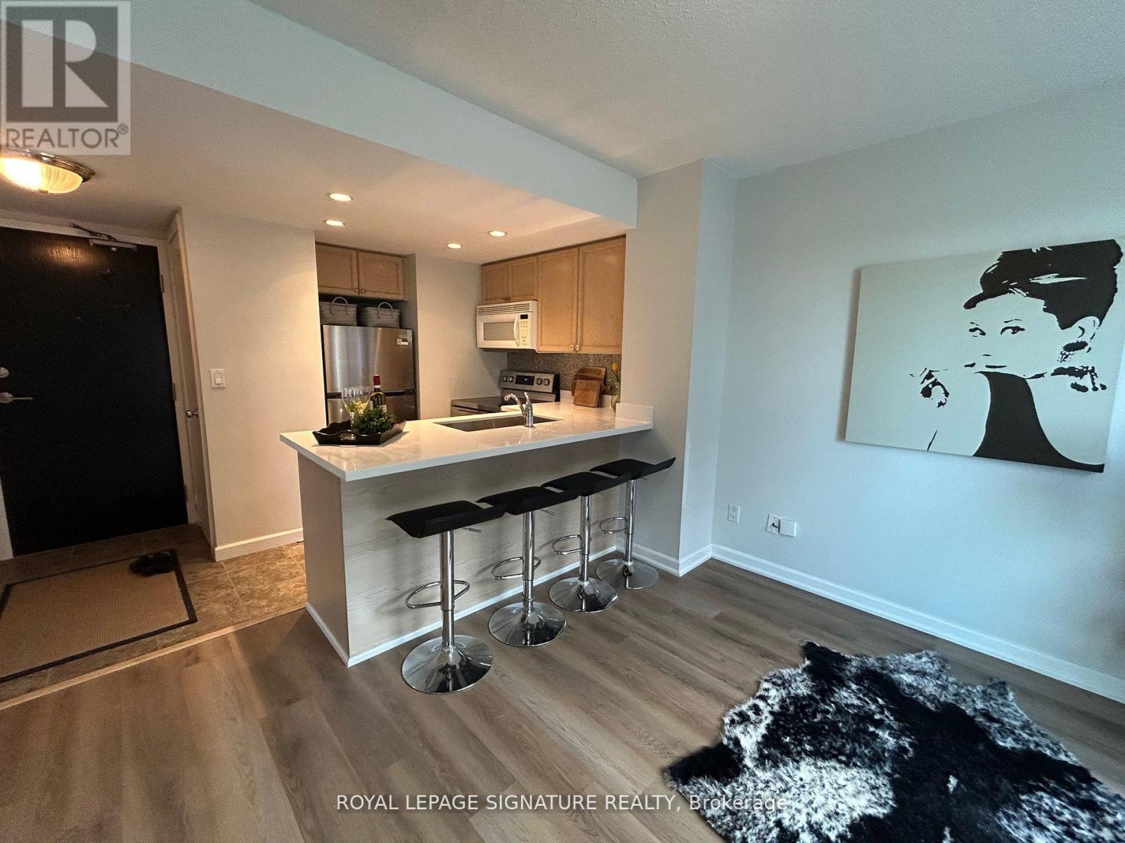 Apartment – 1502 - 8 PARK ROAD, Toronto – photo 2