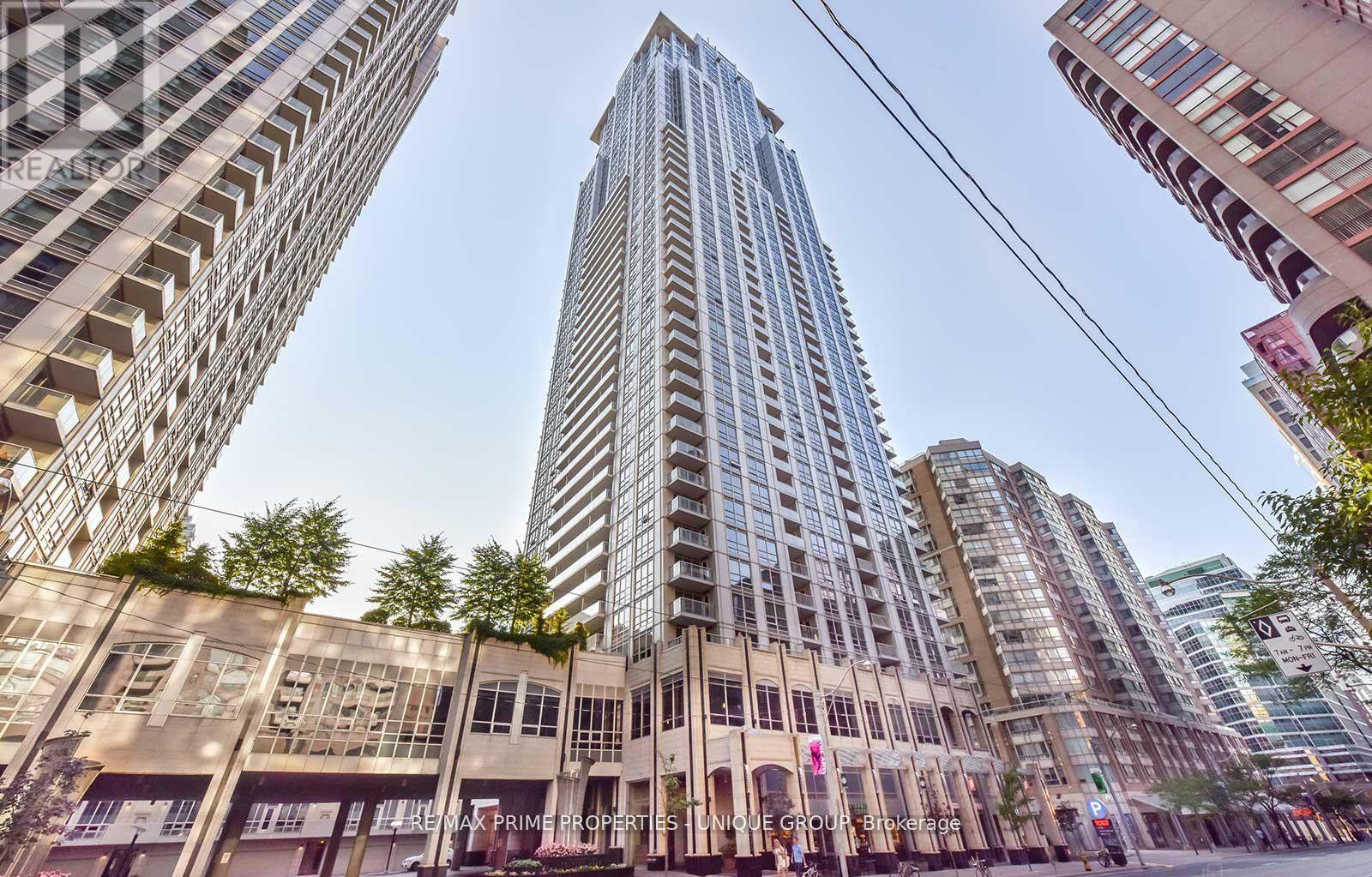 Apartment – 3710 - 761 BAY STREET, Toronto – photo 1