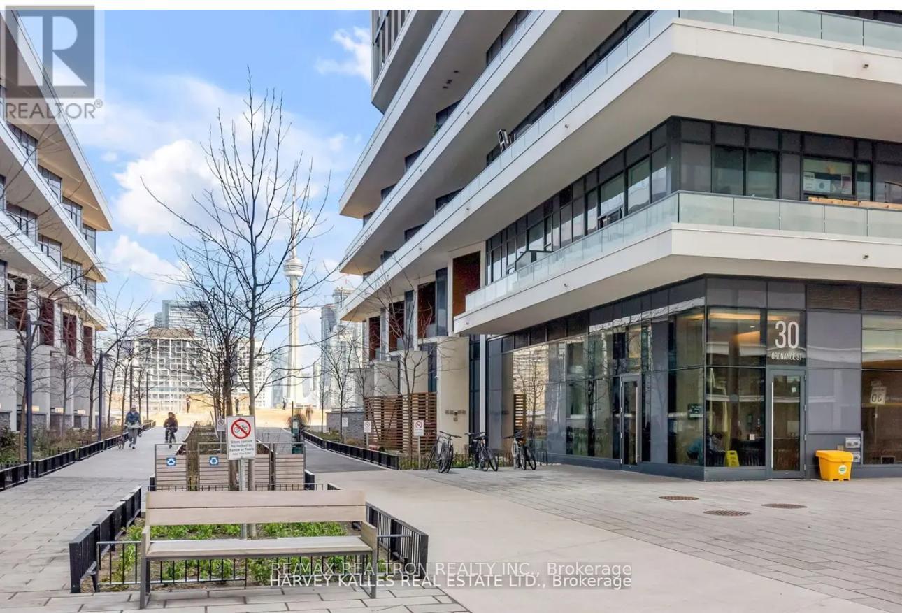 Apartment – 2704 - 30 ORDNANCE STREET, Toronto – photo 2