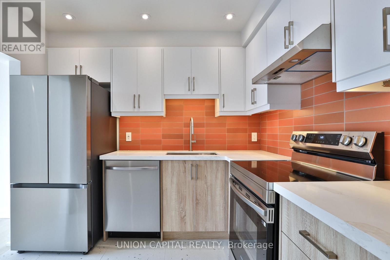 Residential Commercial Mix – 2 - 612 GERRARD STREET E, Toronto – photo 4