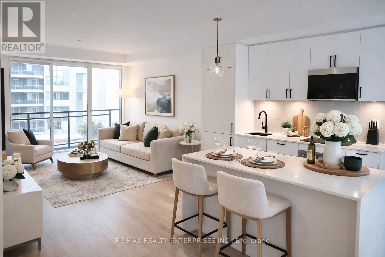 Apartment – 303 - 1660 BLOOR STREET W, Toronto – photo 2
