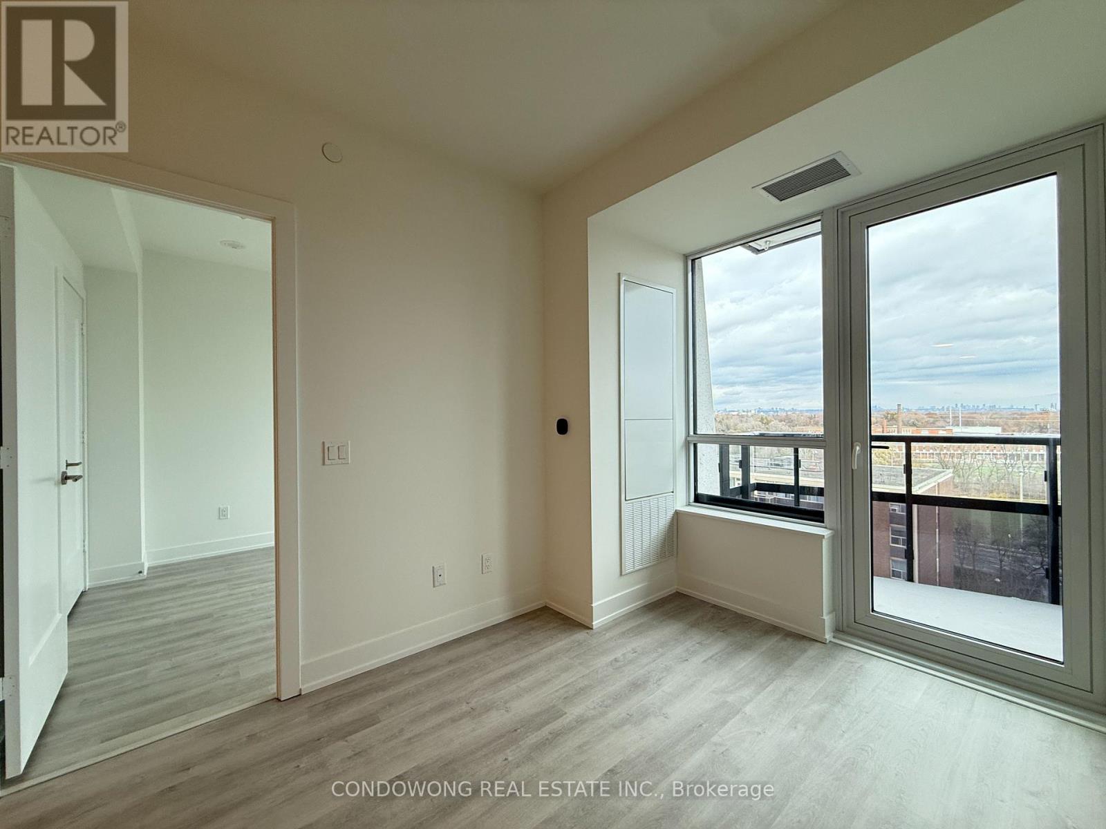Apartment – 914 - 60 CENTRAL PARK ROAD WAY, Toronto – photo 5