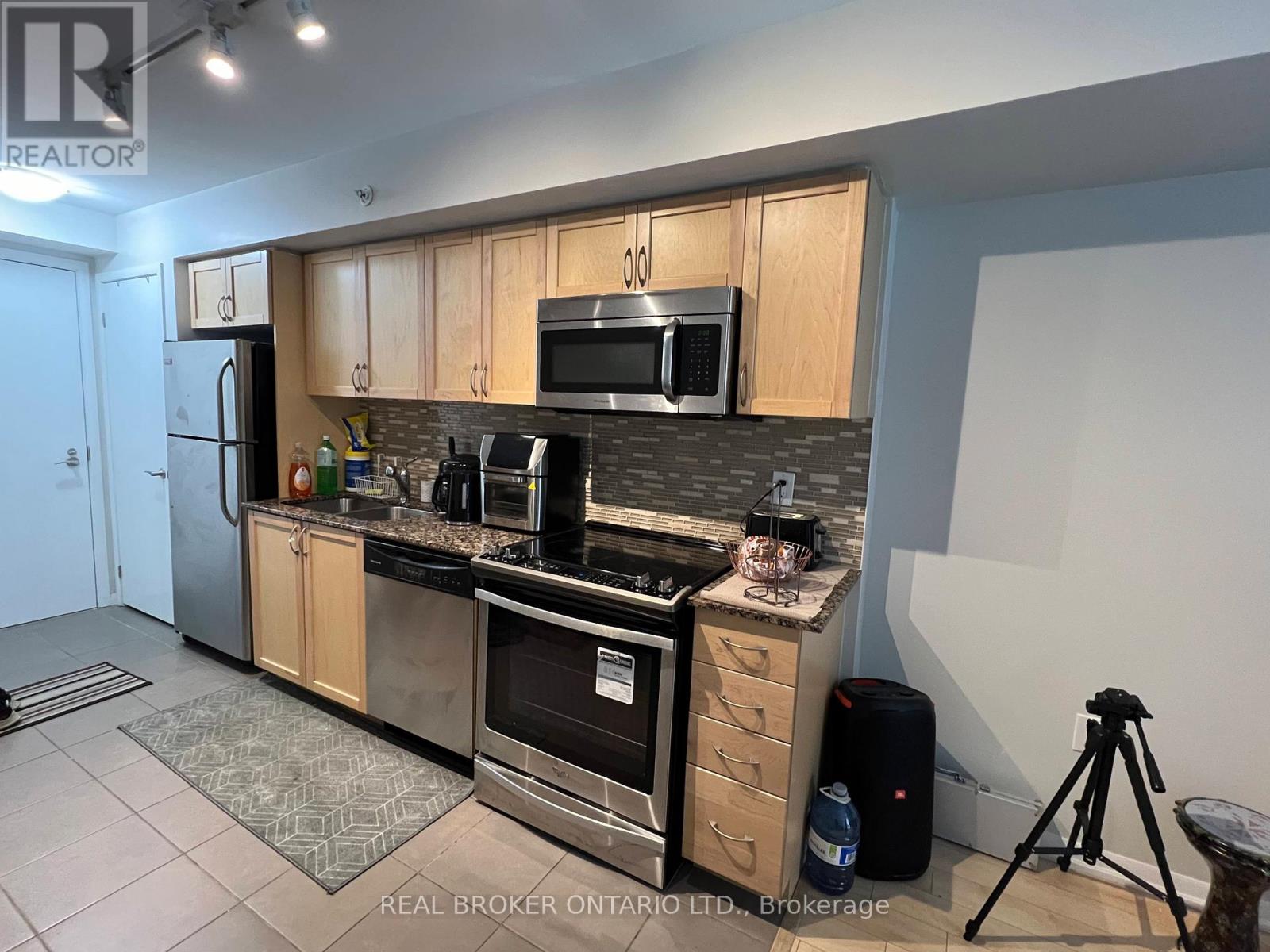 Apartment – 322 - 800 LAWRENCE AVENUE W, Toronto – photo 4