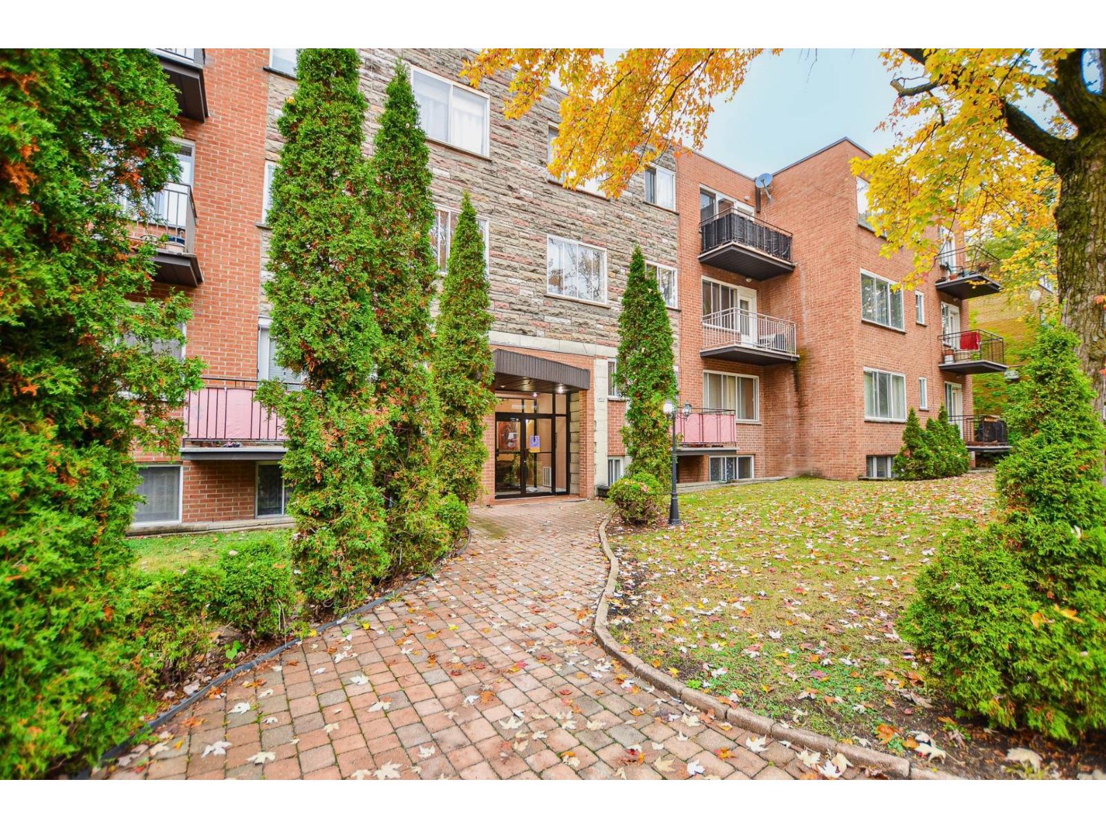4711G Av. Plamondon, Montréal (Côte-des-Neiges/Notre-Dame-de-Grâce), Quebec H3W1E4