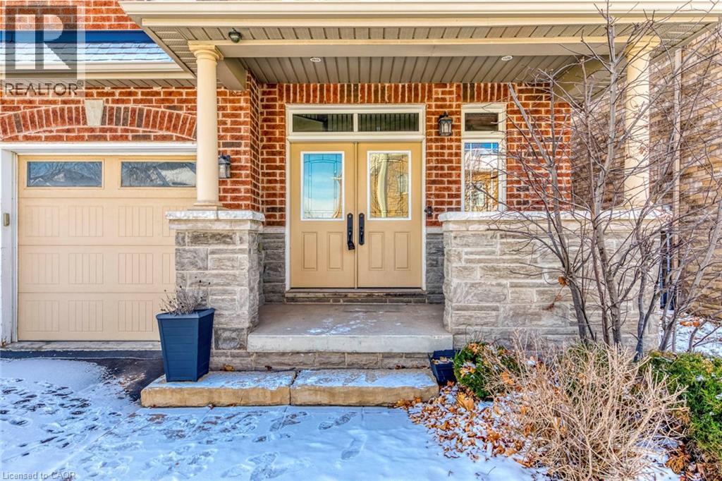 House – 2492 CHAPLIN Road, Oakville – photo 2