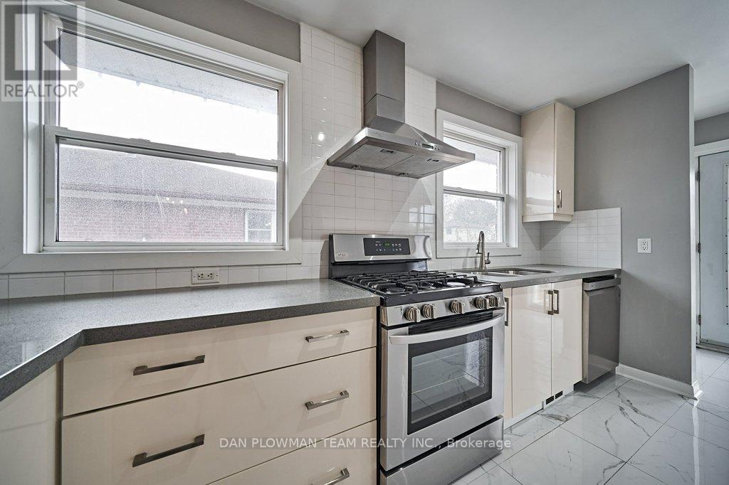 House – UPPER - 181 WAVERLY STREET S, Oshawa – photo 2