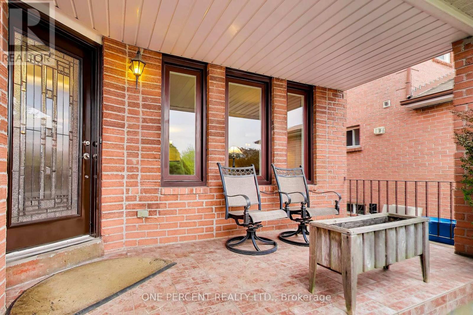 House – 96 BROOKMILL DRIVE, Vaughan – photo 2