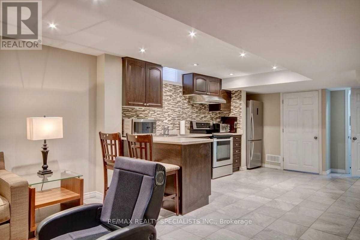 House – 3695 LOYALIST DRIVE, Mississauga – photo 5