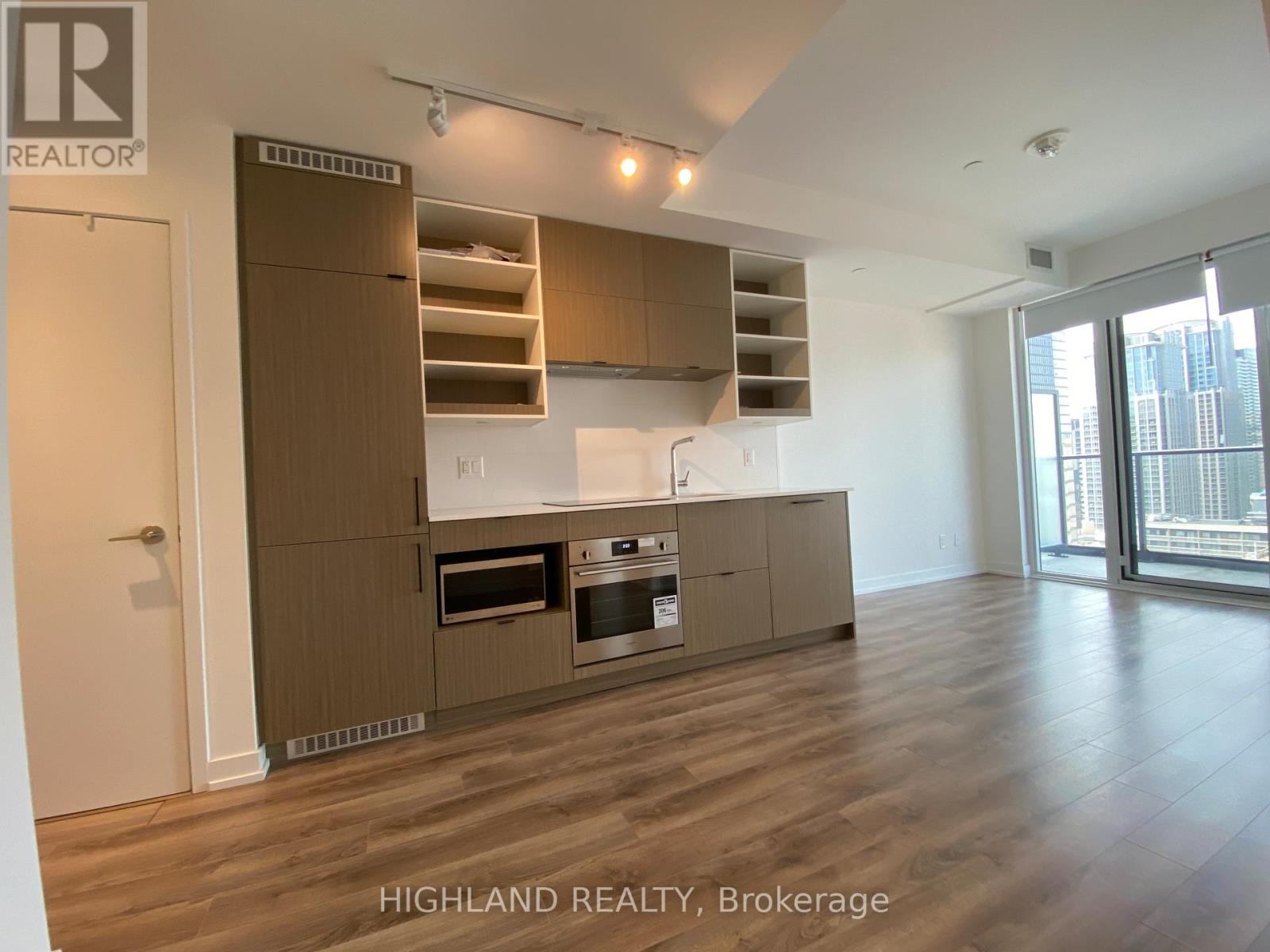 Apartment – 2816 - 20 EDWARD STREET, Toronto – photo 2