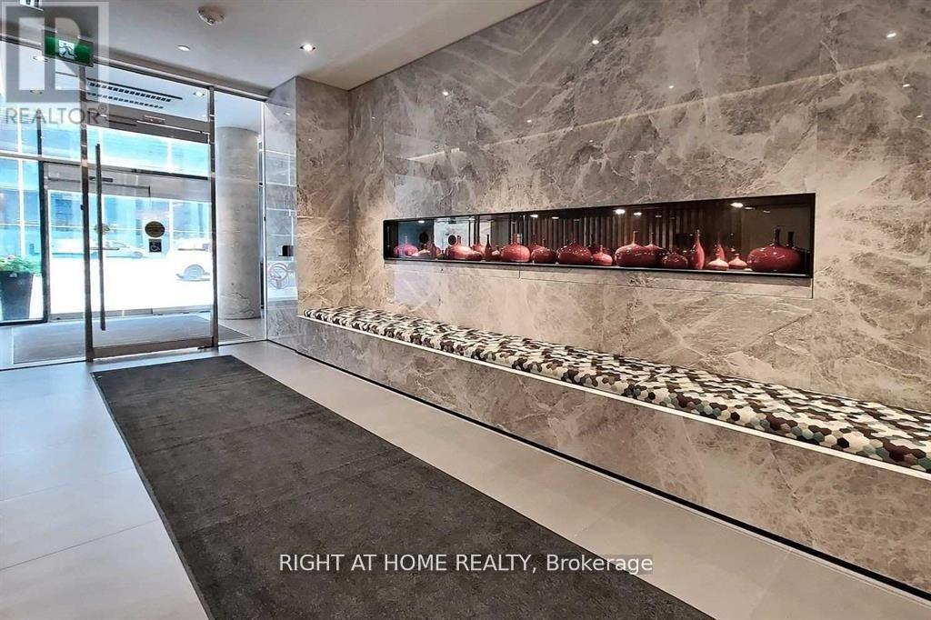 Apartment – 2406 - 215 QUEEN STREET W, Toronto – photo 3