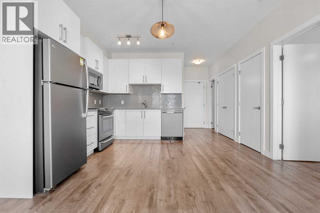 Apartment for Sale in 210, 20 Sage Hill Terrace NW|Calgary, Alberta T3R0W8 5