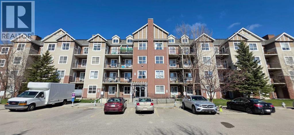 Apartment for Sale in 1206, 73 Erin Woods Court SE|Calgary, Alberta T2B3V2