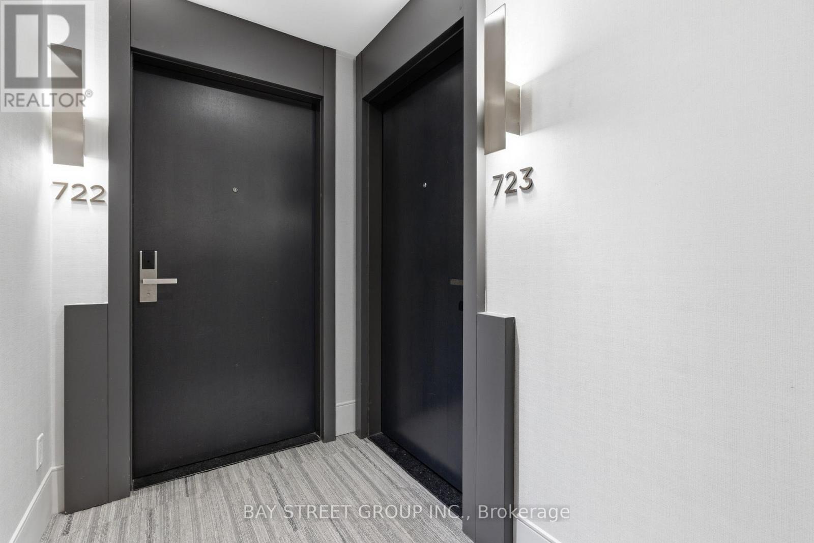 Apartment – 723 - 38 WATER WALK DRIVE, Markham – photo 2