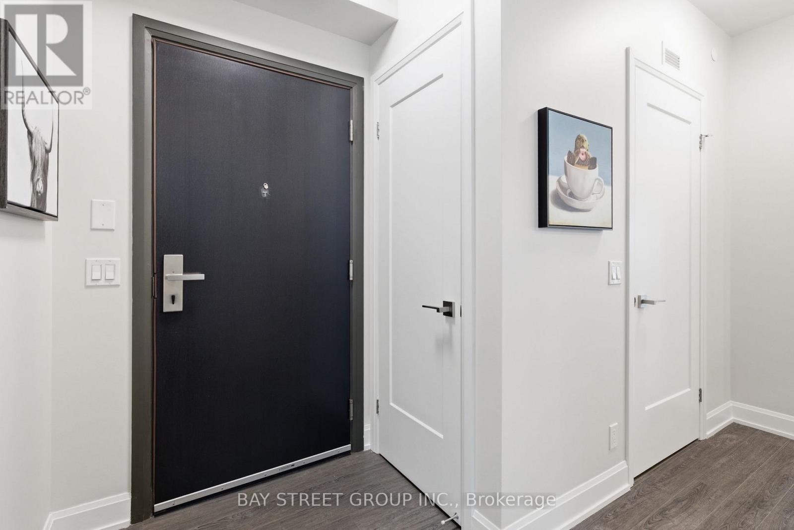 Apartment – 723 - 38 WATER WALK DRIVE, Markham – photo 3