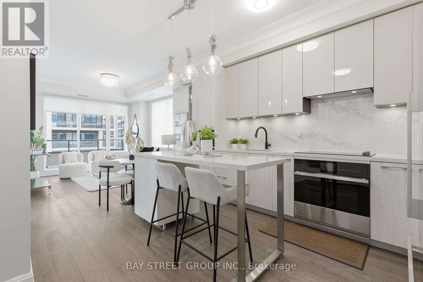 Apartment – 723 - 38 WATER WALK DRIVE, Markham – photo 4