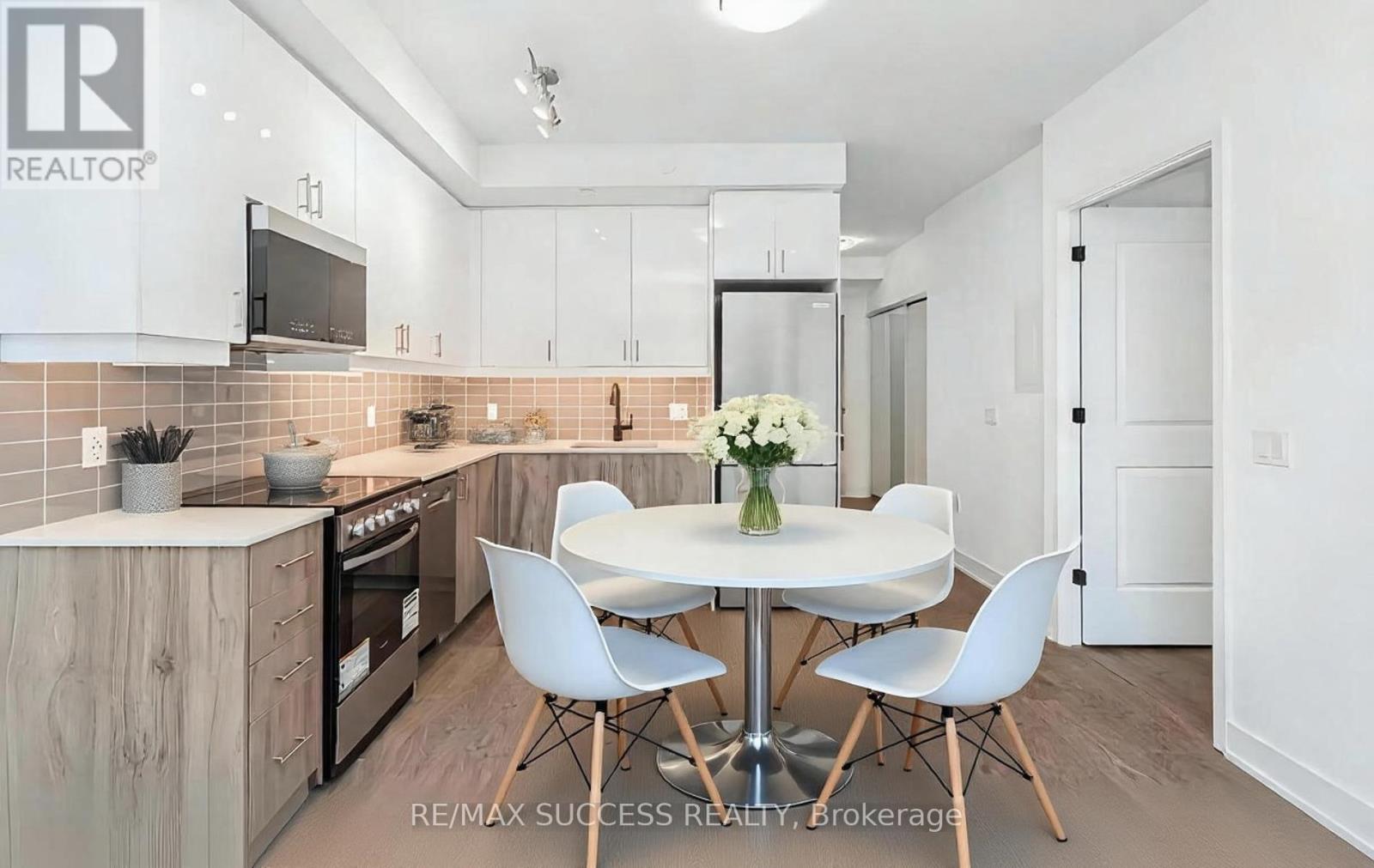 Apartment – 235 - 2343 KHALSA GATE, Oakville – photo 5