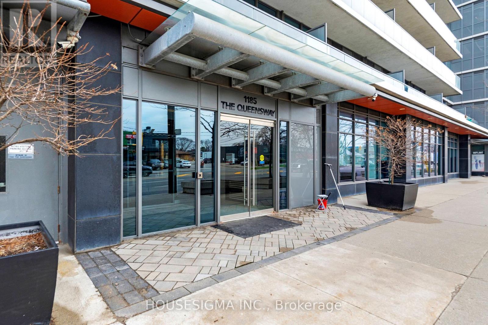 Apartment – 208 - 1185 THE QUEENSWAY AVENUE, Toronto – photo 2
