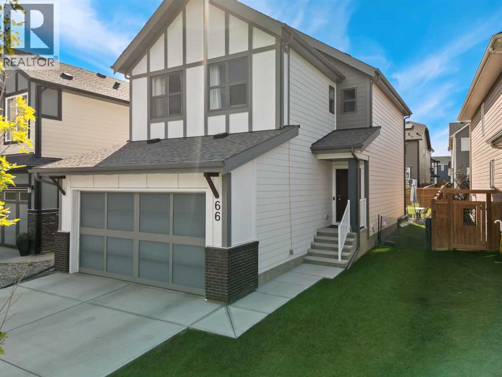 House for Sale in 66 Magnolia Terrace SE|Calgary, Alberta T3M2X4