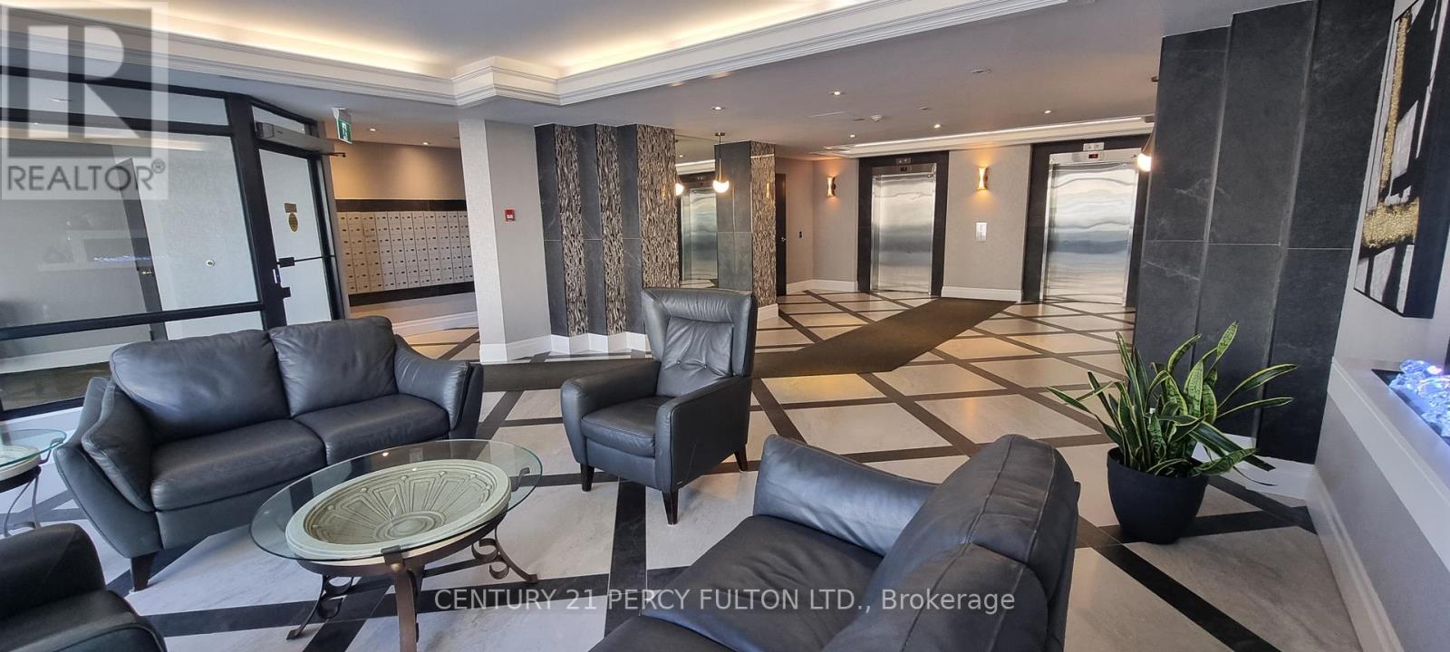 Apartment – #912 - 175 CEDAR AVENUE, Richmond Hill – photo 4