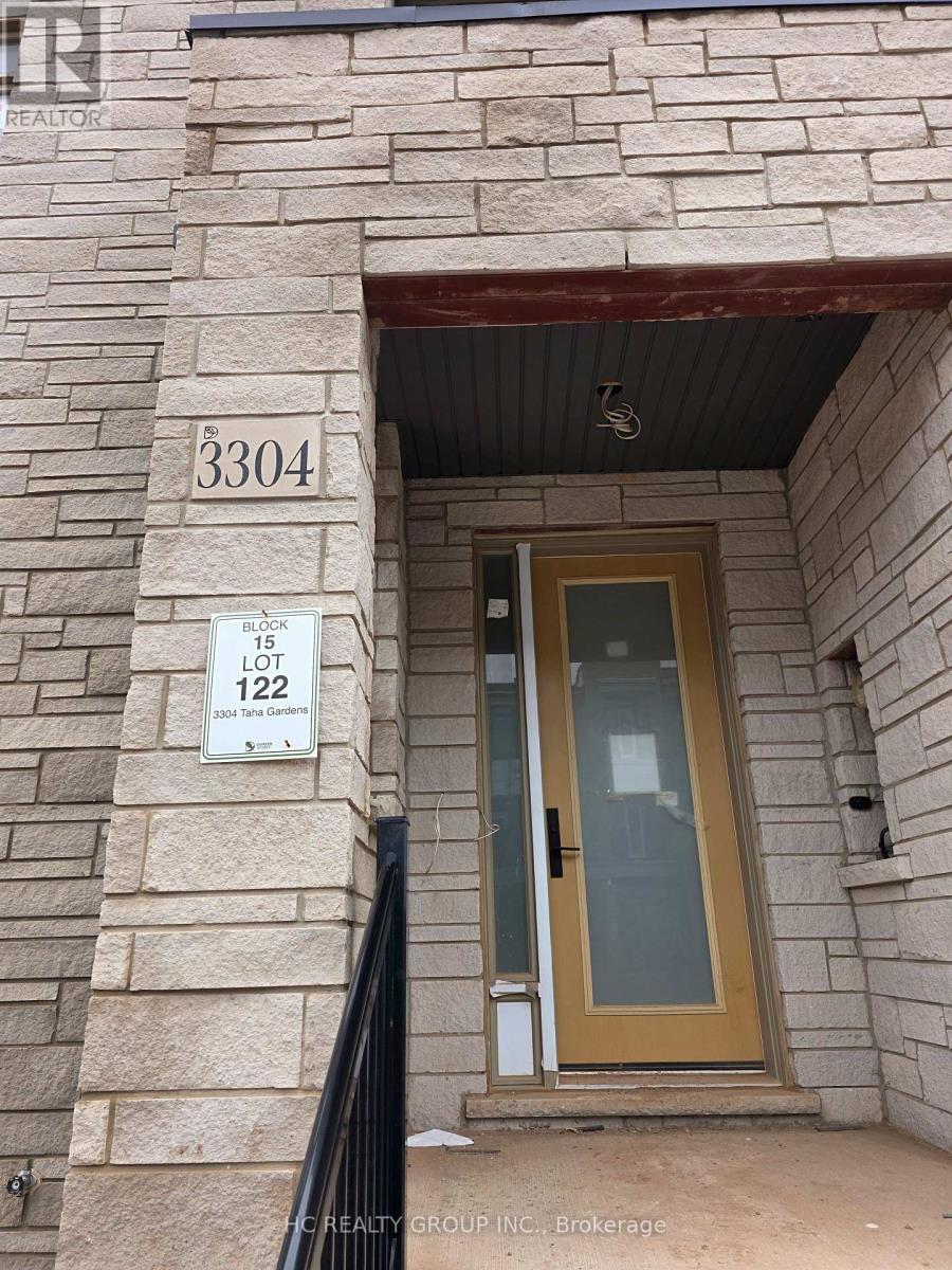 Row / Townhouse for Sale in 3304 -LOT 122 TAHA GARDENS|Oakville (GO Glenorchy), Ontario L6M5S9 2