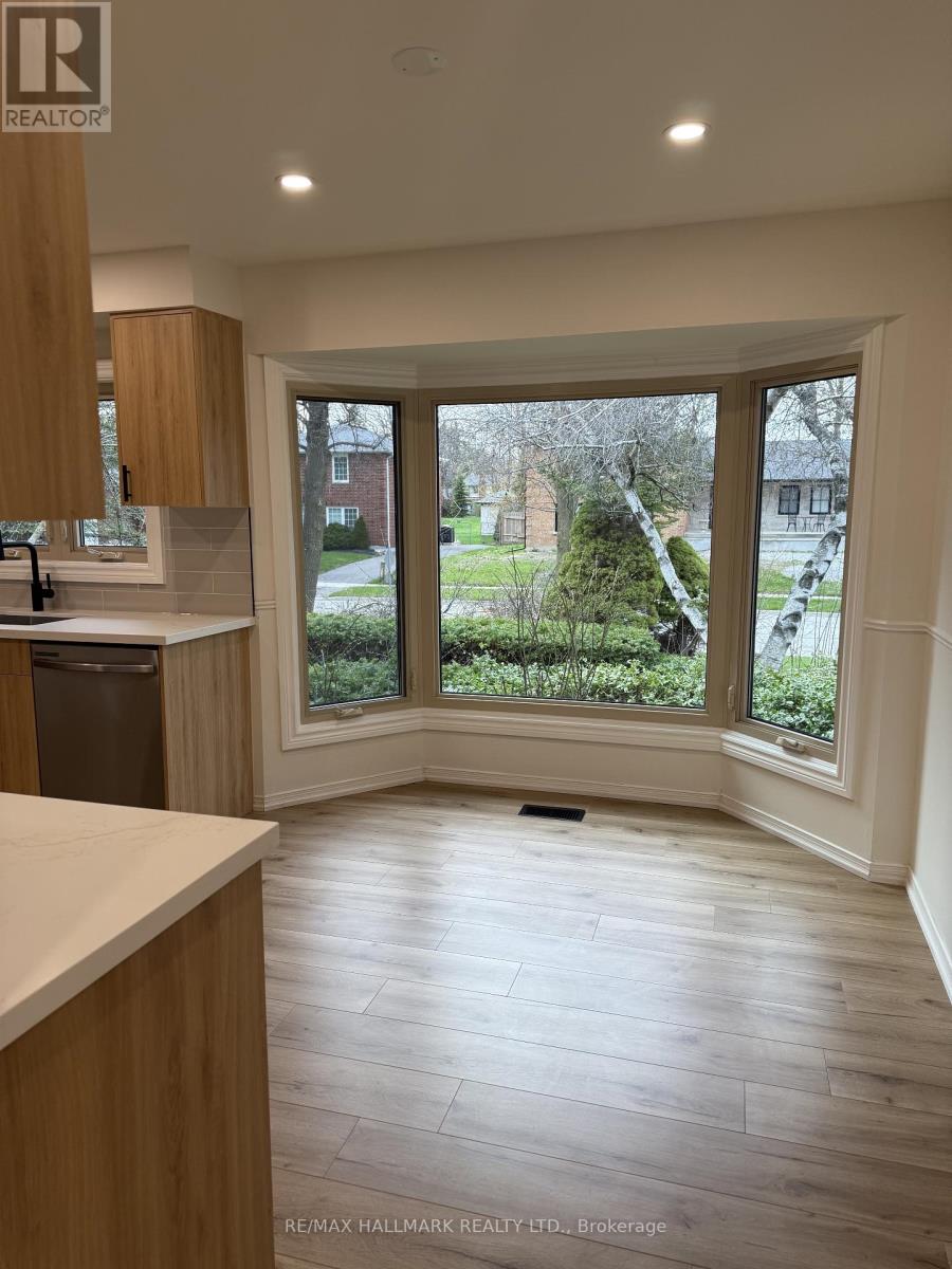 House – 65 BURTON GROVE S, King – photo 5