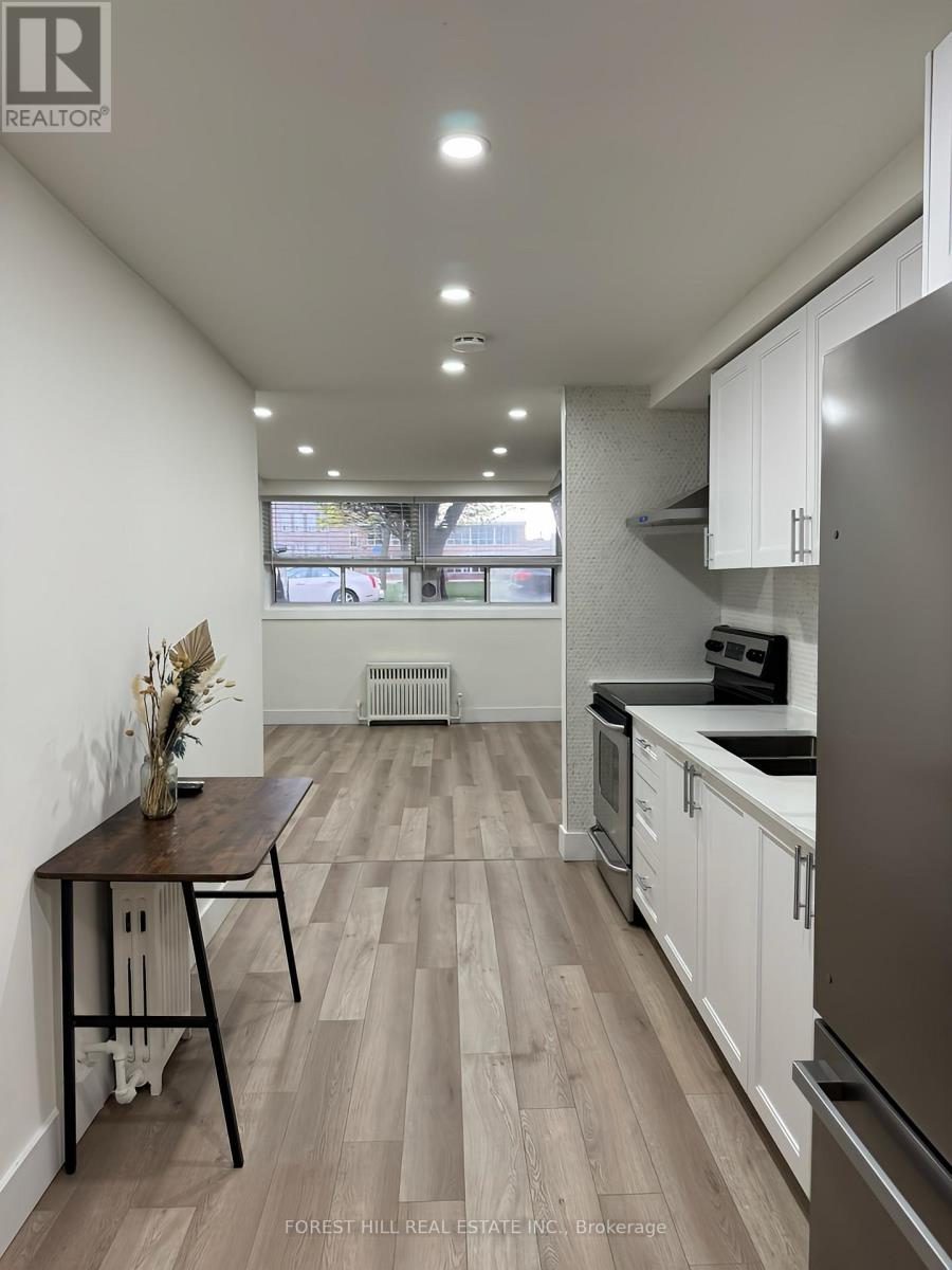 Triplex – 1 - 29 WESLEY STREET, Toronto – photo 3